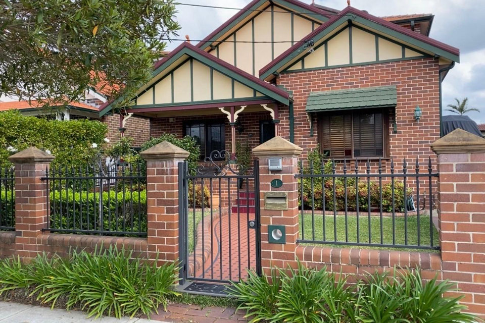 Massageology - Karen D'Aprile - the Croydon Park home clinic seen from the front gate on Daisy Street